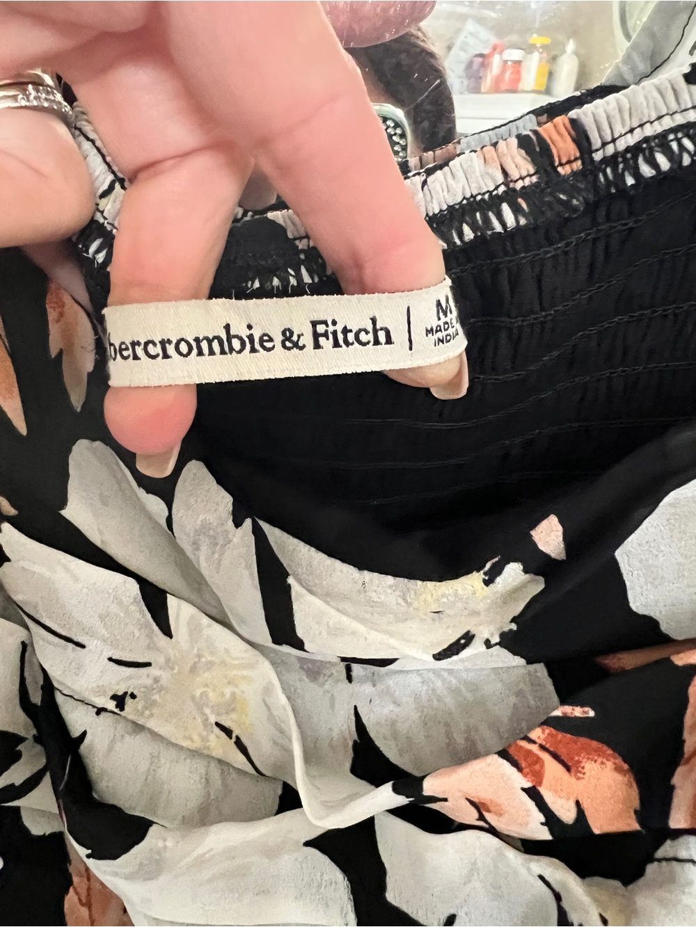 Abercrombie & Fitch Black Floral Long-Sleeve Scoop Dress - Picture 4 of 5